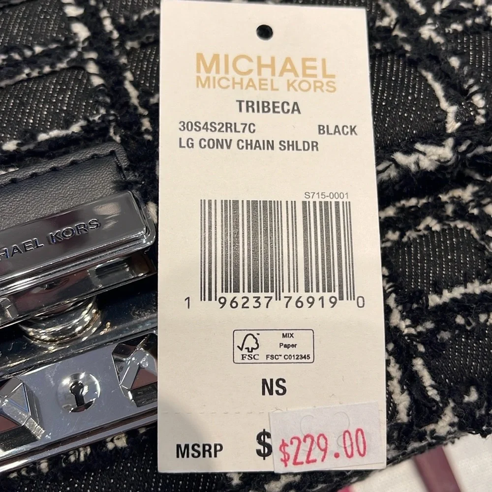 MICHAEL KORS
Tribeca Large Frayed Denim Shoulder Crossbody Bag
NWT - Picture 13 of 16